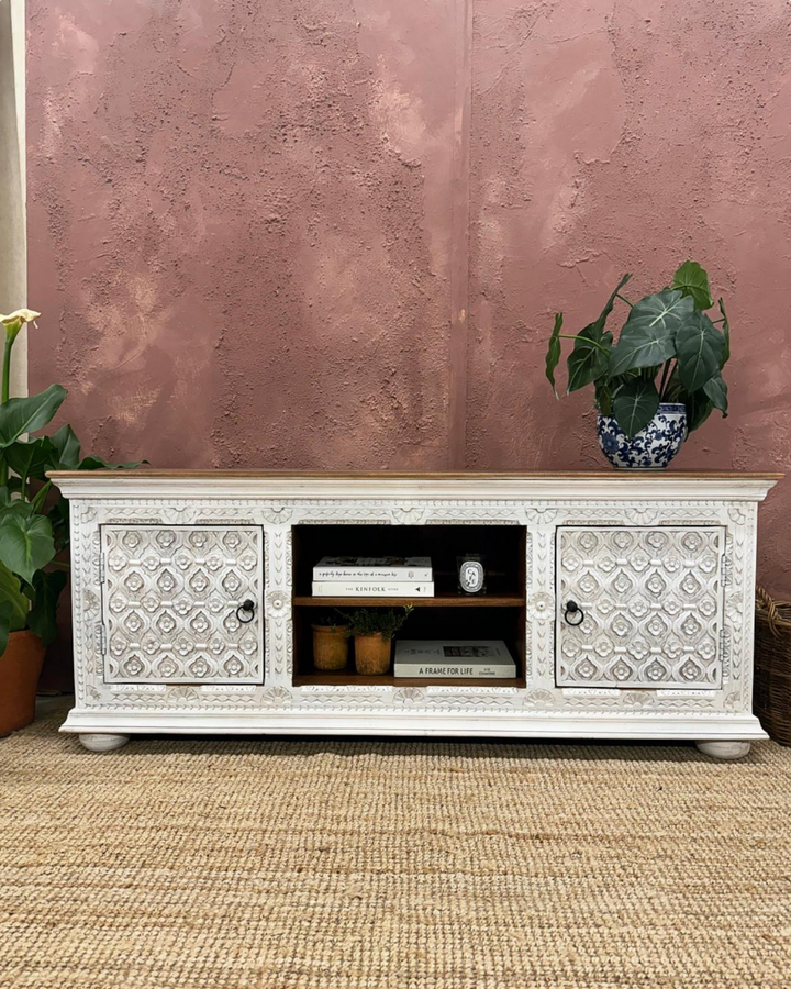 Mueble de TV/aparador de madera de mango tallada a mano, acabado blanqueado o natural