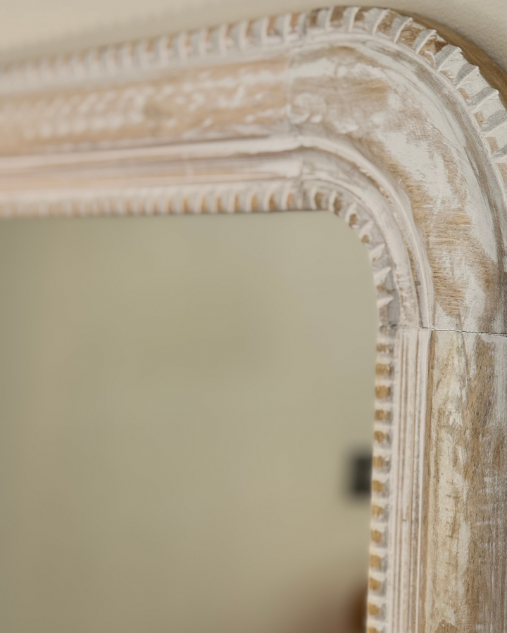 Hand-Carved Mango Wood Full-Length Mirror – Whitewashed with Beaded Edge