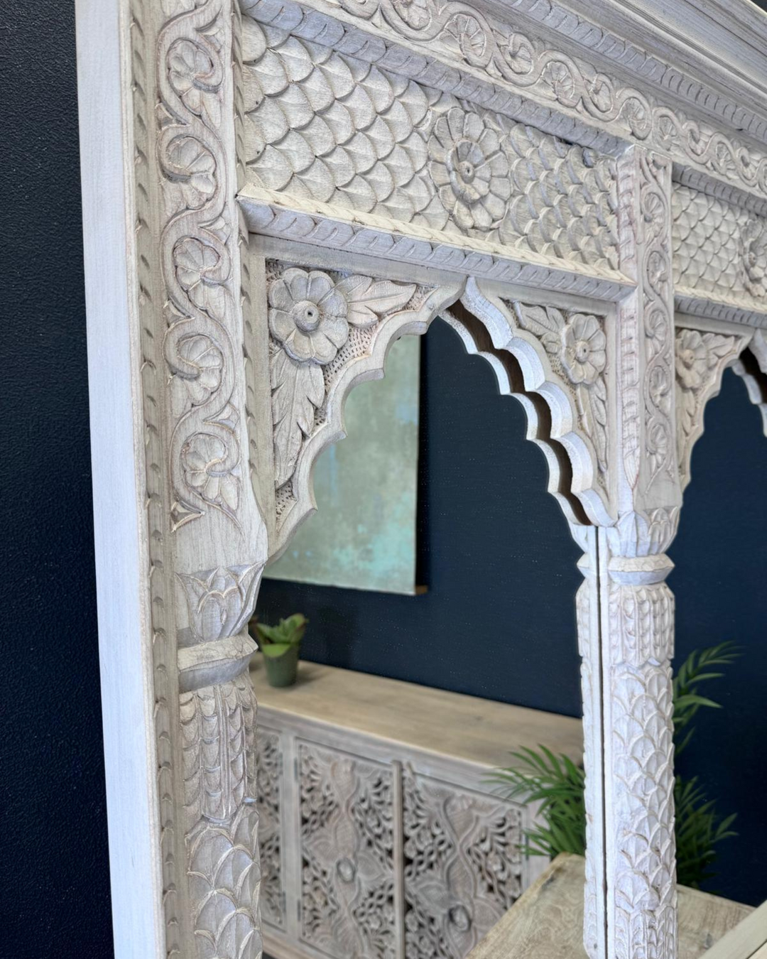 Hand-Carved Mango Wood 2 Arch Mirror – Whitewashed Finish with Petal Detailing