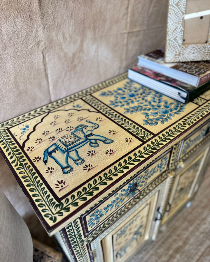 Hand-Painted Mango Wood Sideboard – Vintage Floral &amp; Animal Motifs