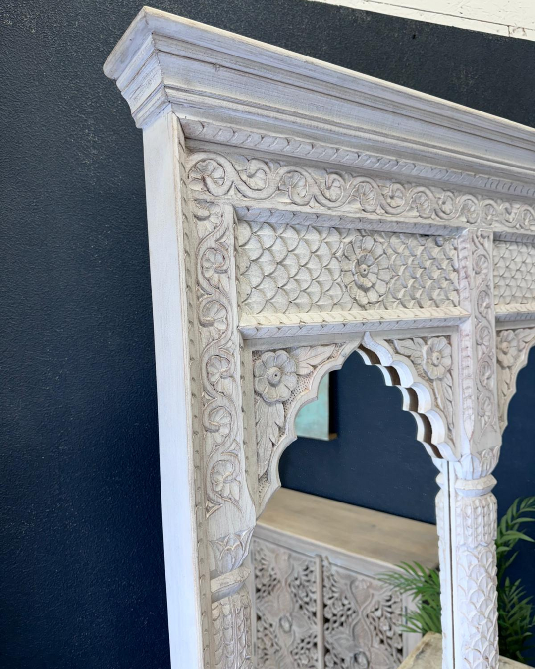 Hand-Carved Mango Wood 2 Arch Mirror – Whitewashed Finish with Petal Detailing