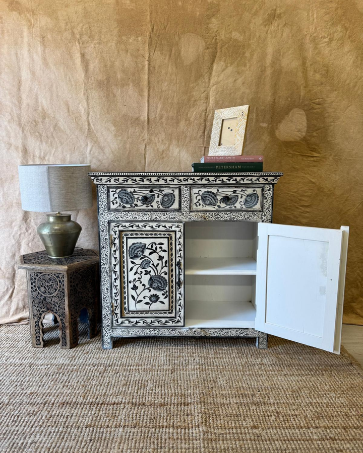 Hand-Painted Vintage Mango Wood Sideboard – Monochrome Floral Design with 2 Doors &amp; 2 Drawers