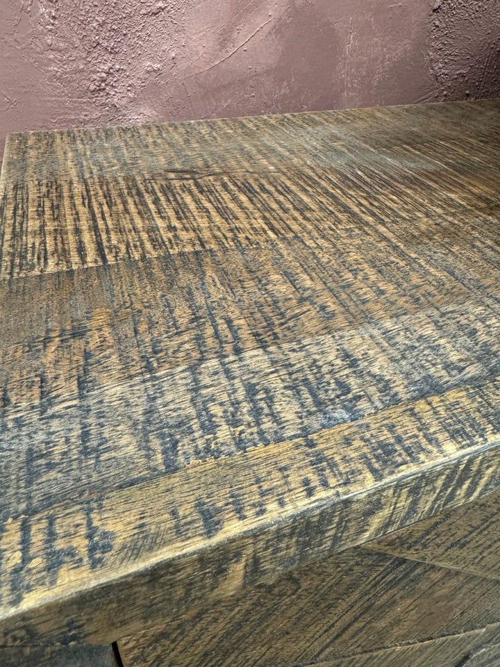 Aparador Mumbai de cuatro puertas de madera de mango - (KHSD122/3)