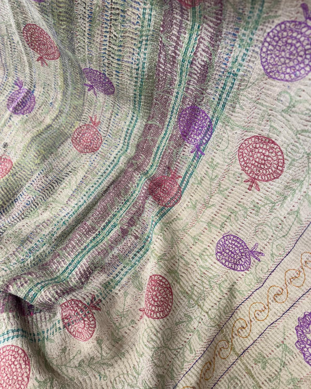 Vintage Hand-Embroidered Kantha Throw – Botanical Stripe Sari in Lilac, Green &amp; Plum