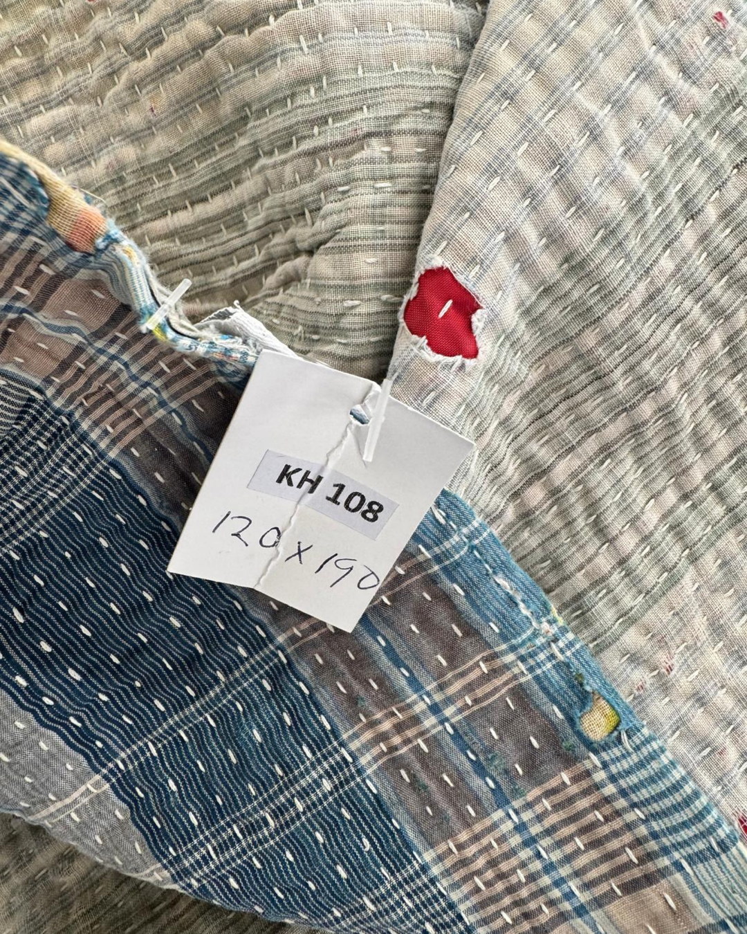 Vintage Hand-Embroidered Kantha Throw – Soft Grey &amp; Slate Sari Patchwork