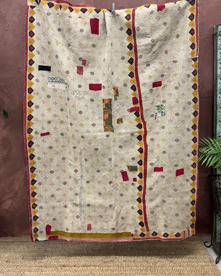 Vintage Hand-Embroidered Kantha Throw – Embroidered Sari in Cream with Indigo &amp; Ochre Accents