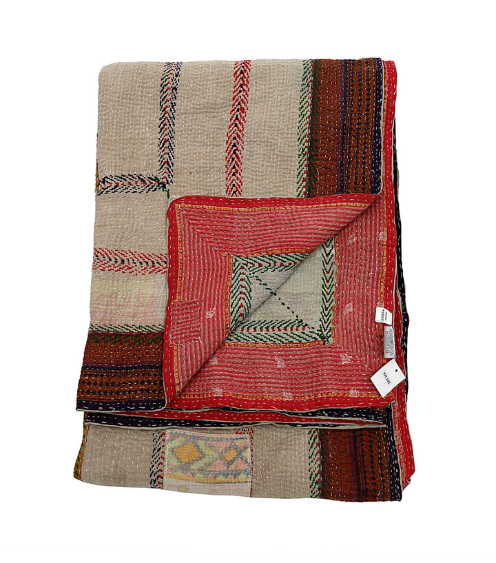 Vintage Hand-Embroidered Kantha Throw – Red &amp; Natural Sari Patchwork