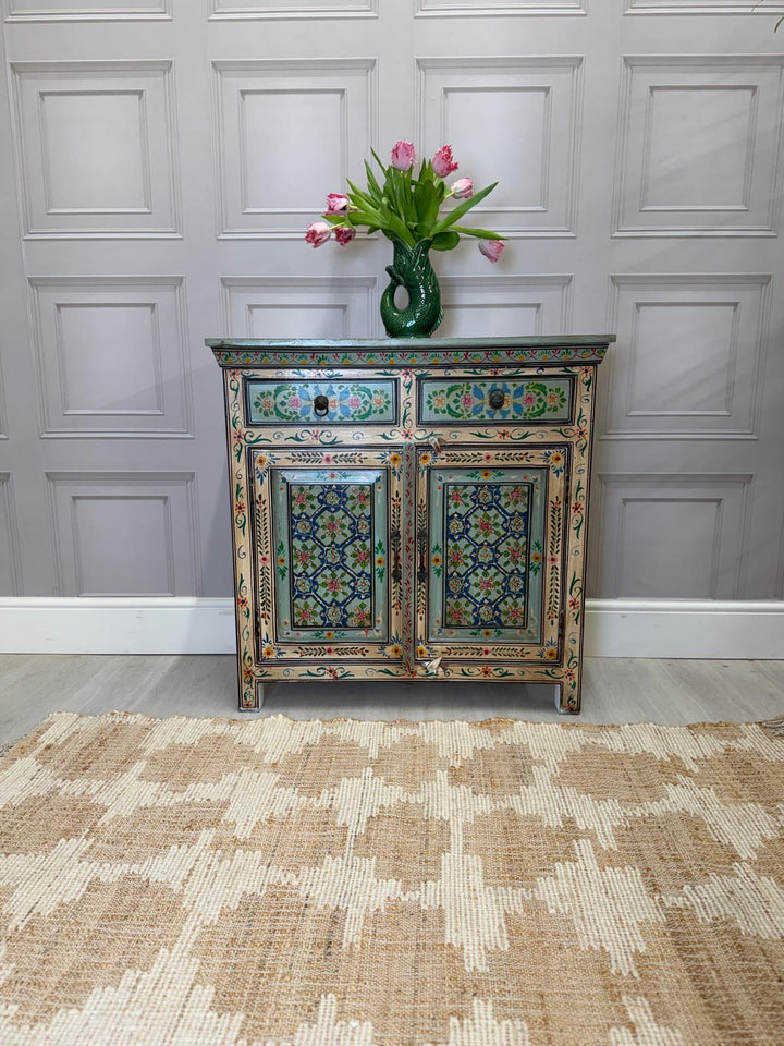 Aparador indio vintage pintado a mano