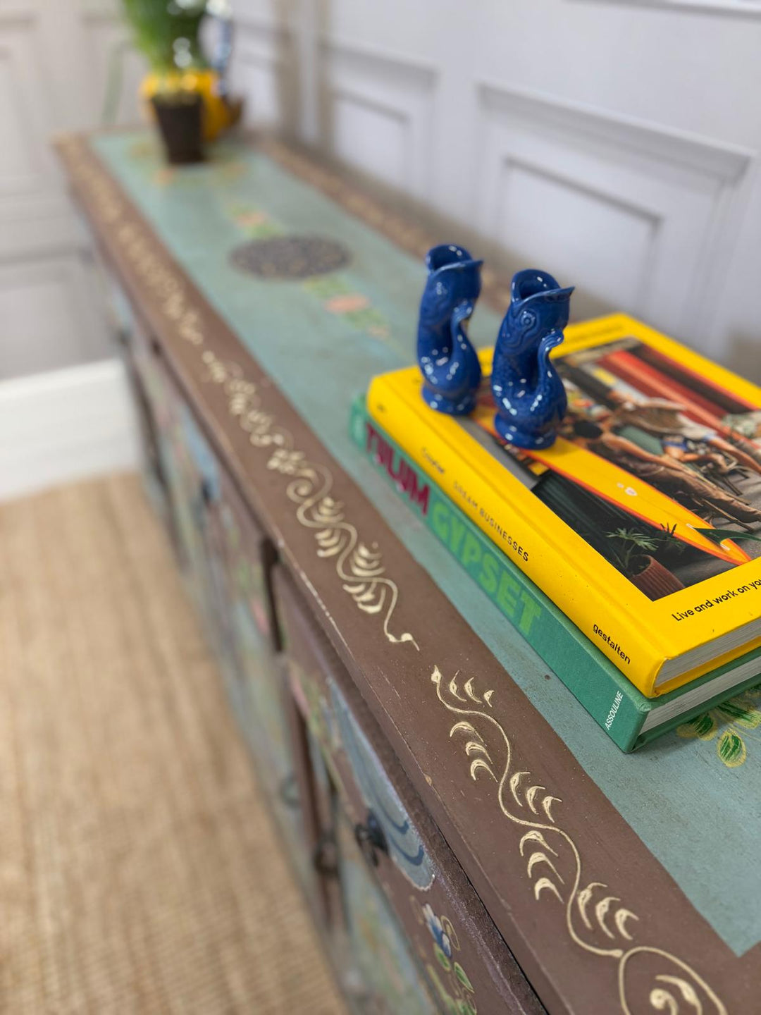 Vintage Hand-Painted Mango Wood Sideboard – 4 Doors, 4 Drawers, Turquoise Finish